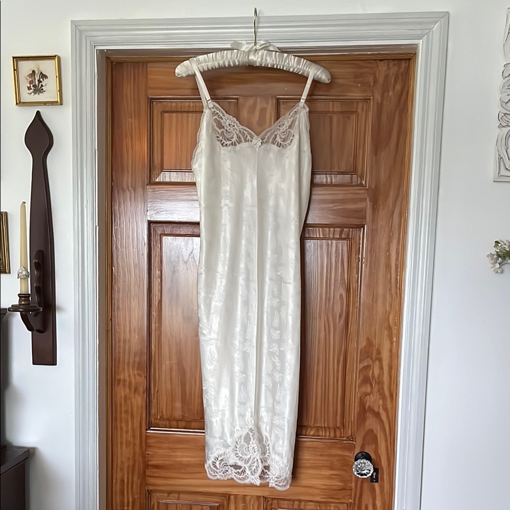 Vintage 80s Barbizon Lace Trim Slip Dress